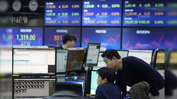 jygg041032 野村警告中国股市可能像2015年狂热后崩盘